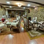 호텔 La Tronera Del Bierzo Restaurante-hotel