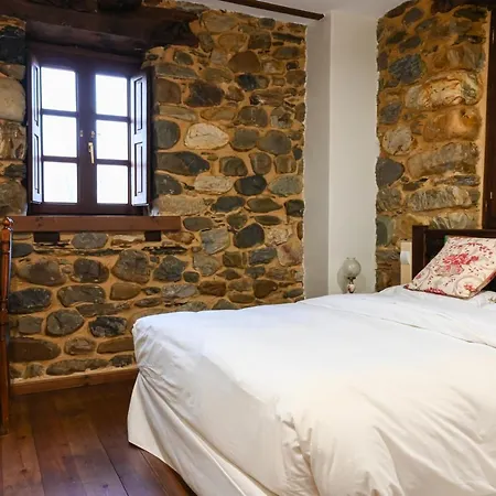 La Tronera Del Bierzo Restaurante-hotel