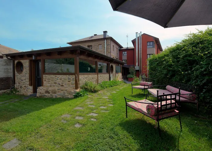 Szálloda La Tronera Del Bierzo Restaurante-hotel